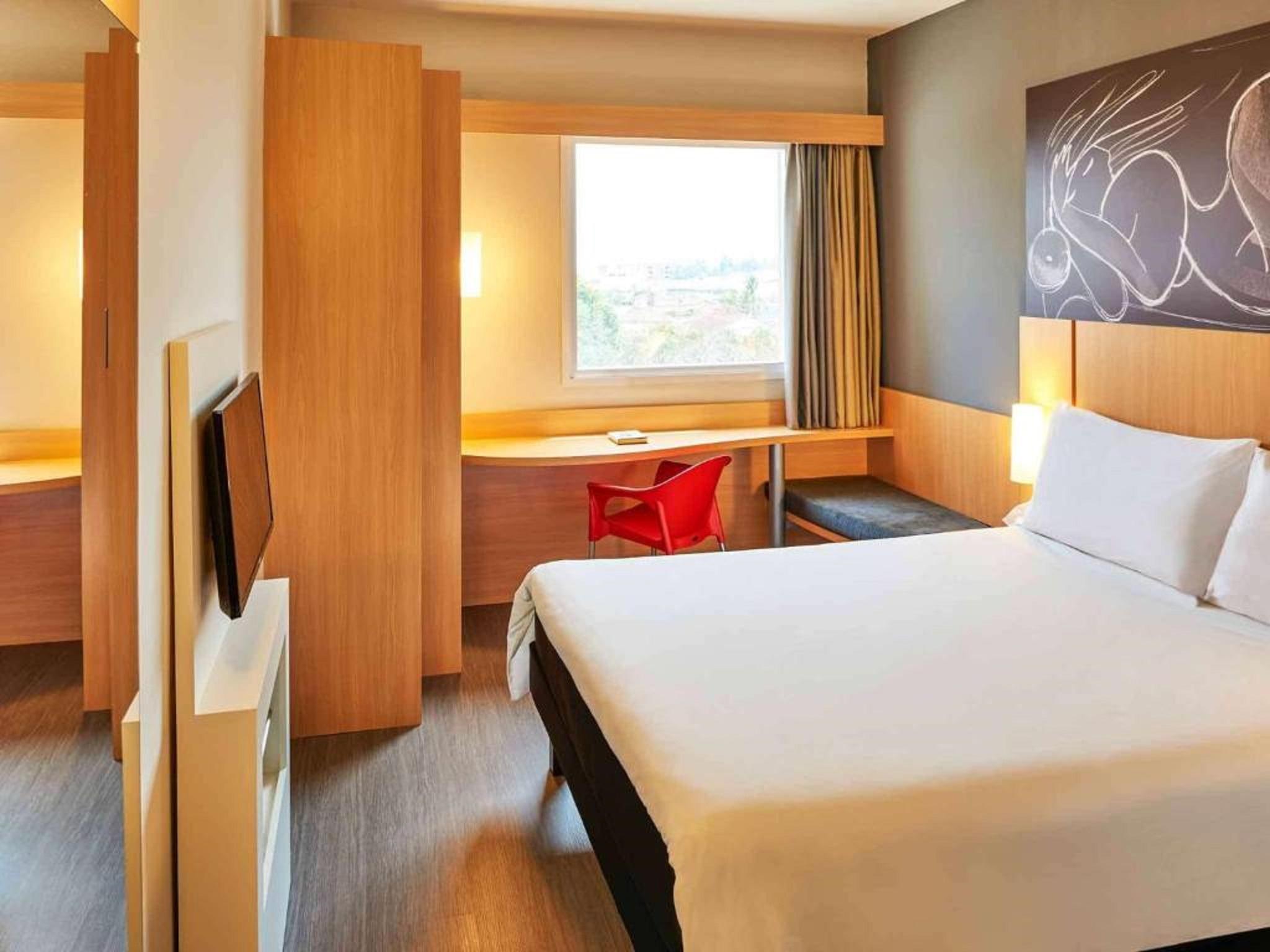 Ibis Guaratingueta Aparecida - Circuito Da Fe Hotell Eksteriør bilde