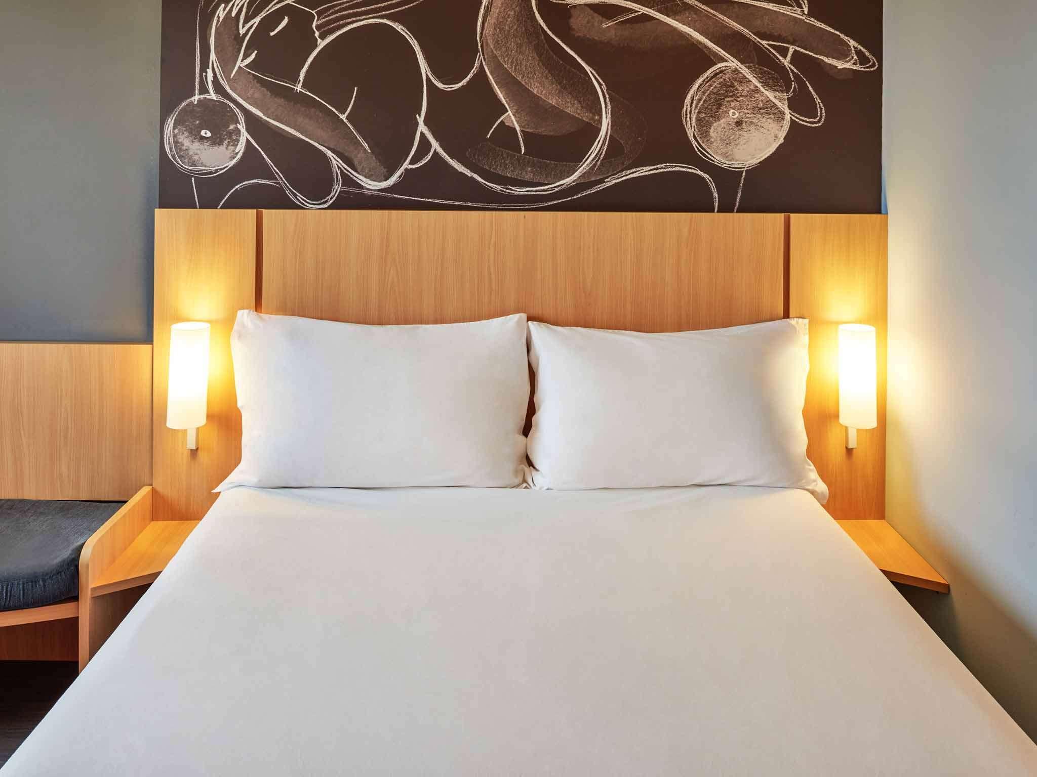 Ibis Guaratingueta Aparecida - Circuito Da Fe Hotell Eksteriør bilde