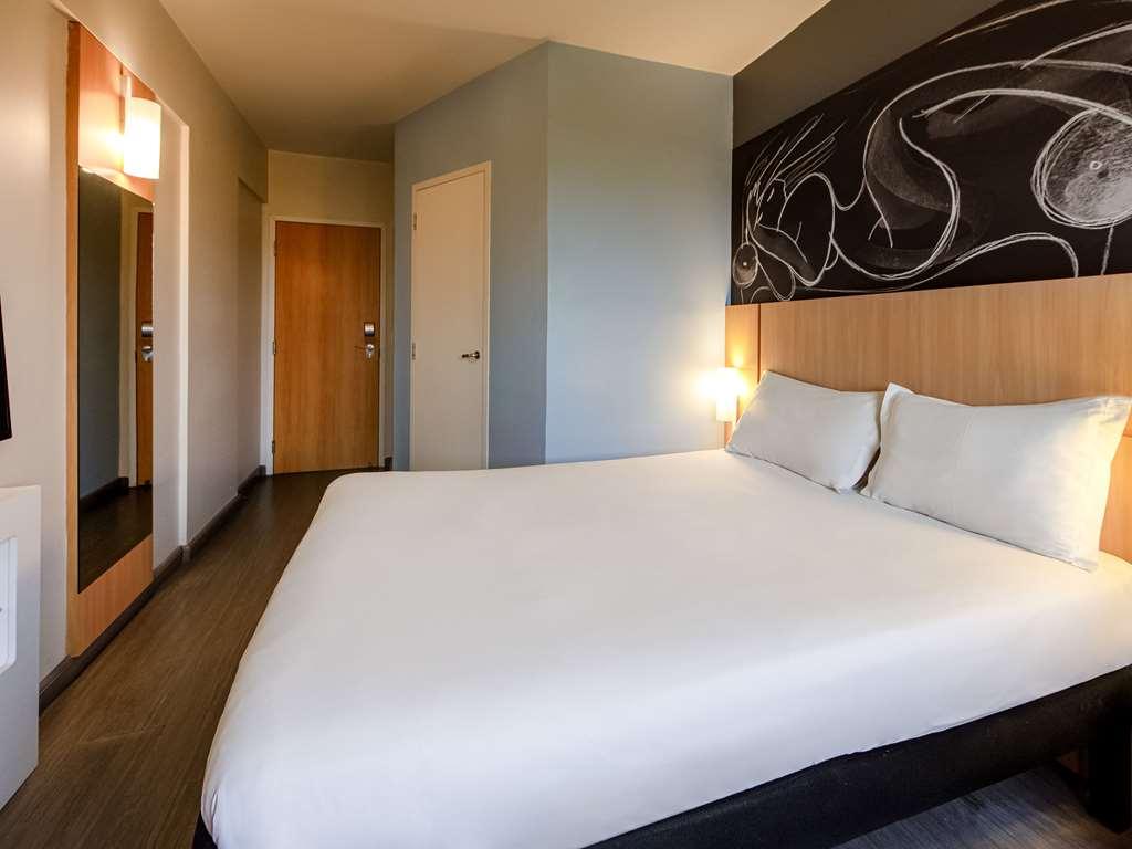 Ibis Guaratingueta Aparecida - Circuito Da Fe Hotell Rom bilde