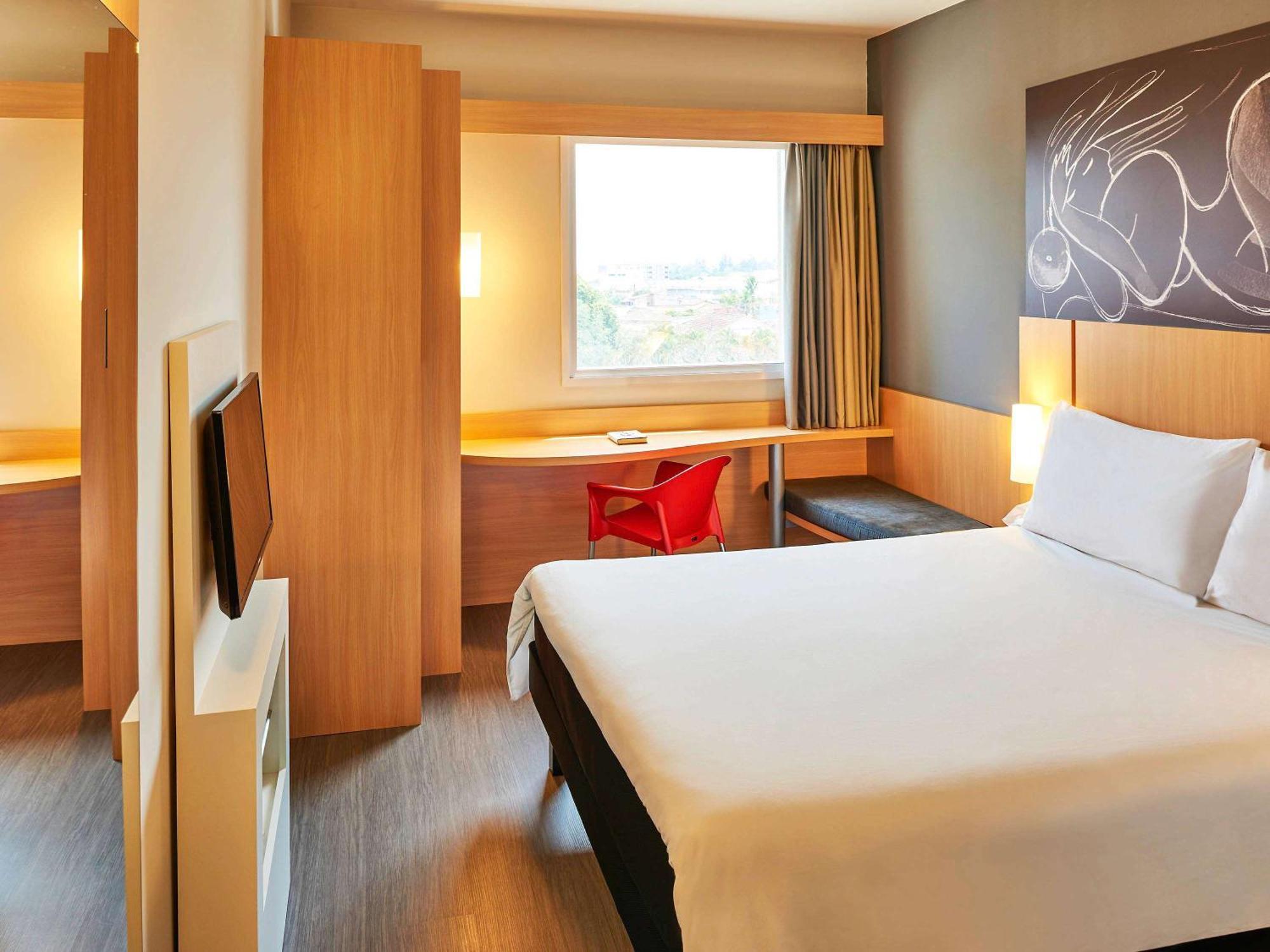 Ibis Guaratingueta Aparecida - Circuito Da Fe Hotell Eksteriør bilde