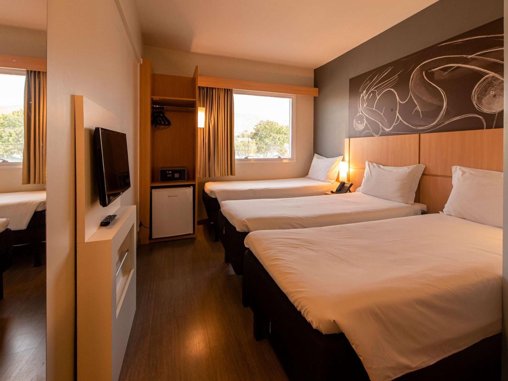 Ibis Guaratingueta Aparecida - Circuito Da Fe Hotell Eksteriør bilde