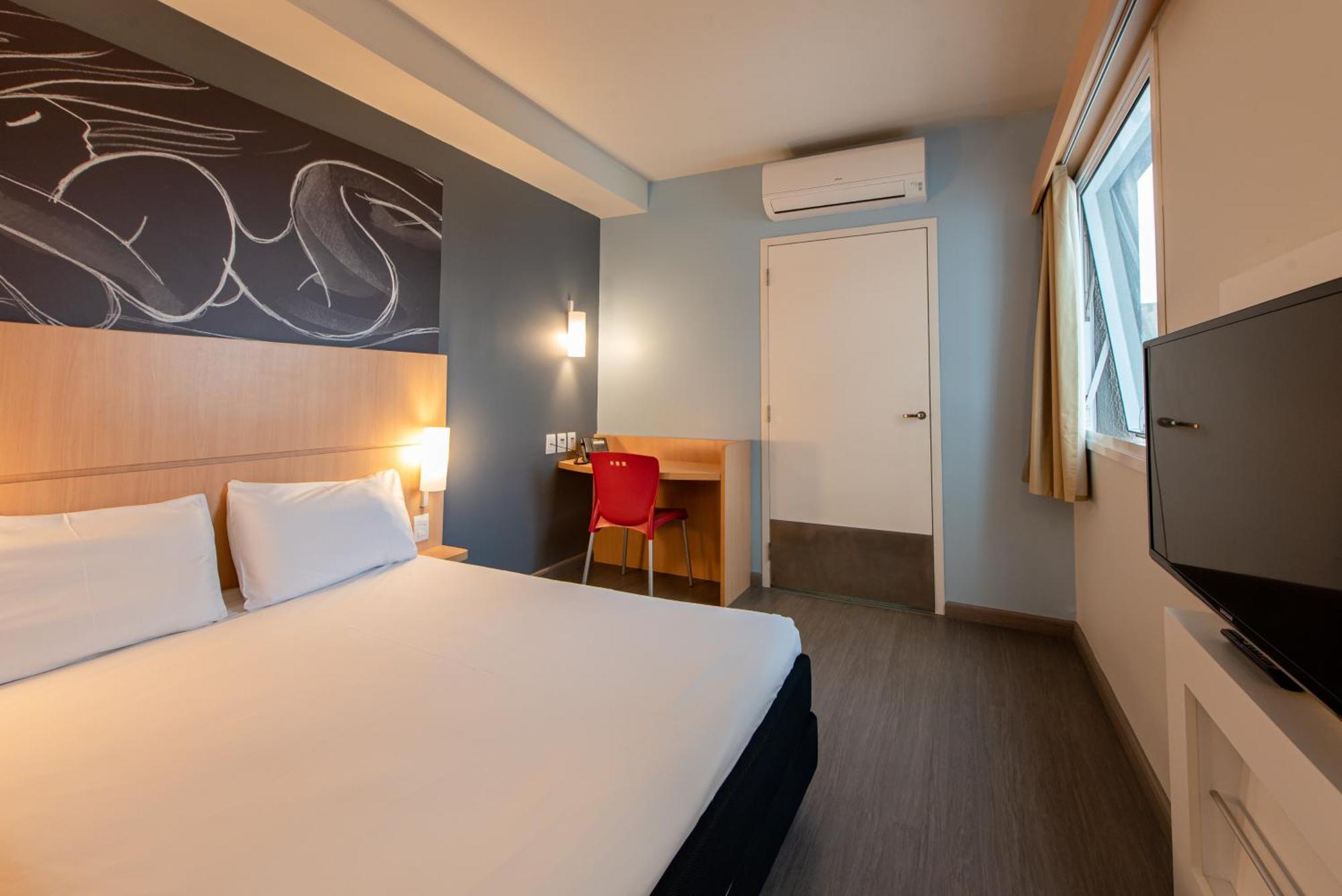 Ibis Guaratingueta Aparecida - Circuito Da Fe Hotell Eksteriør bilde